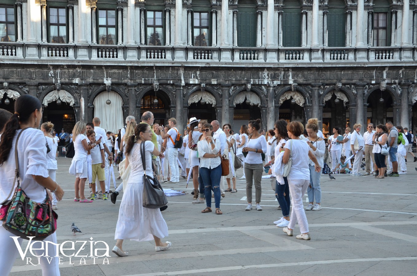 Essere Venezia - Being Venice